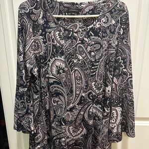 Cocomo Black and White 3/4 Sleeve Relaxed Blouse